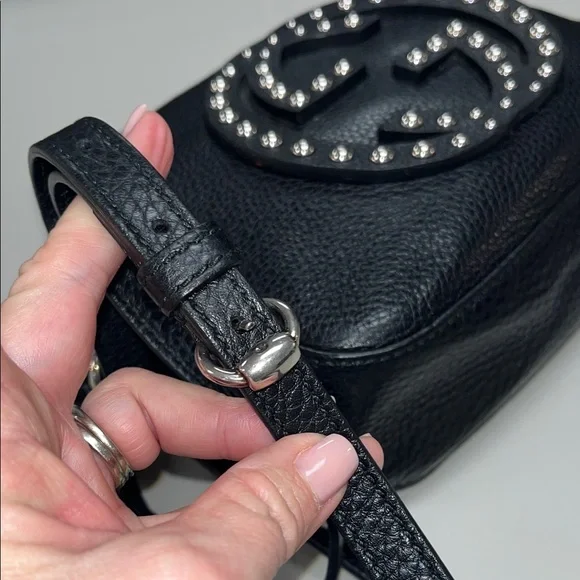 Gucci Black Soho Studded Disco Logo Leather Crossbody Bag - Picture 4 of 16